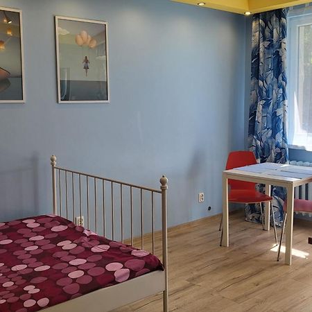 Studiospanie Studio Kapitana Z Balkonem Na Parterze Gdansk Luaran gambar