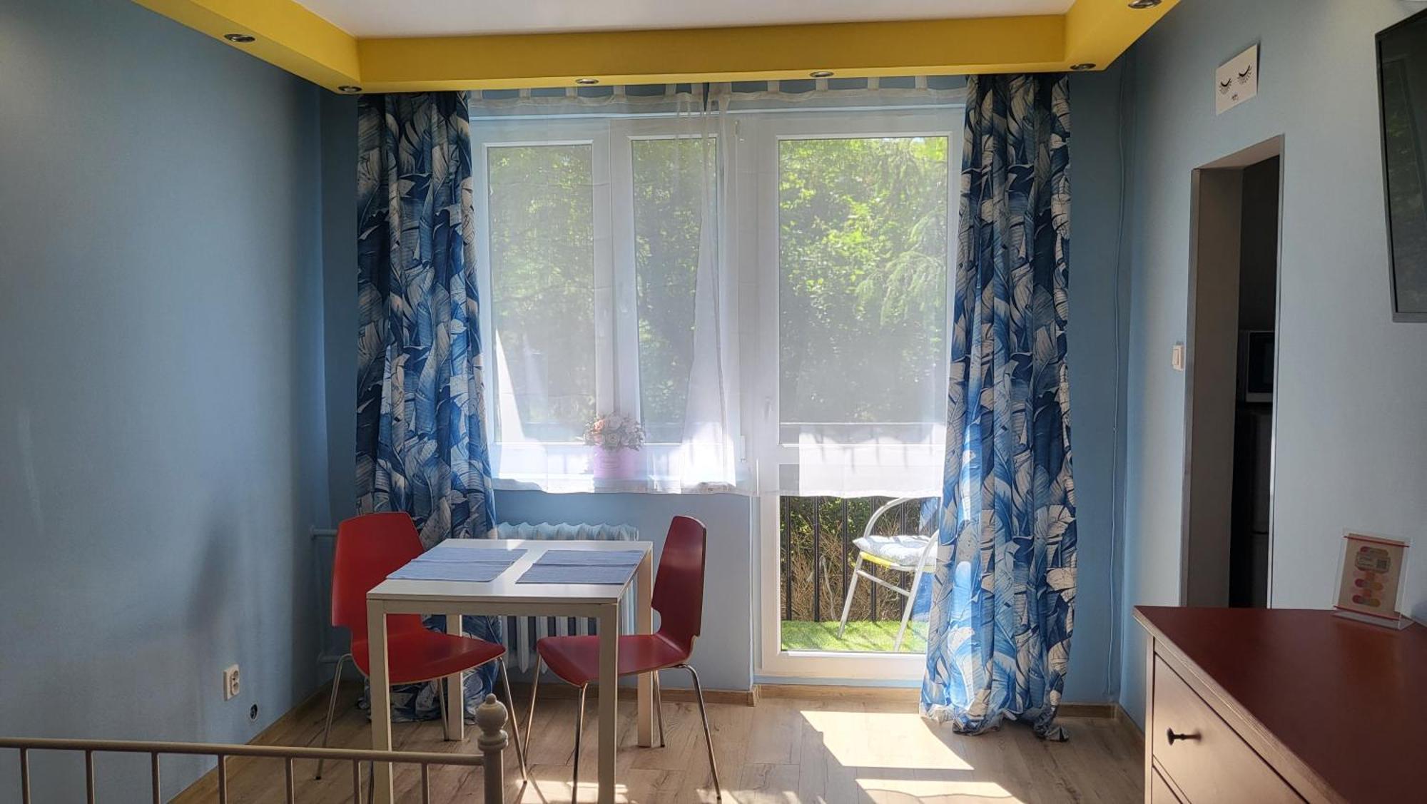 Studiospanie Studio Kapitana Z Balkonem Na Parterze Gdansk Luaran gambar